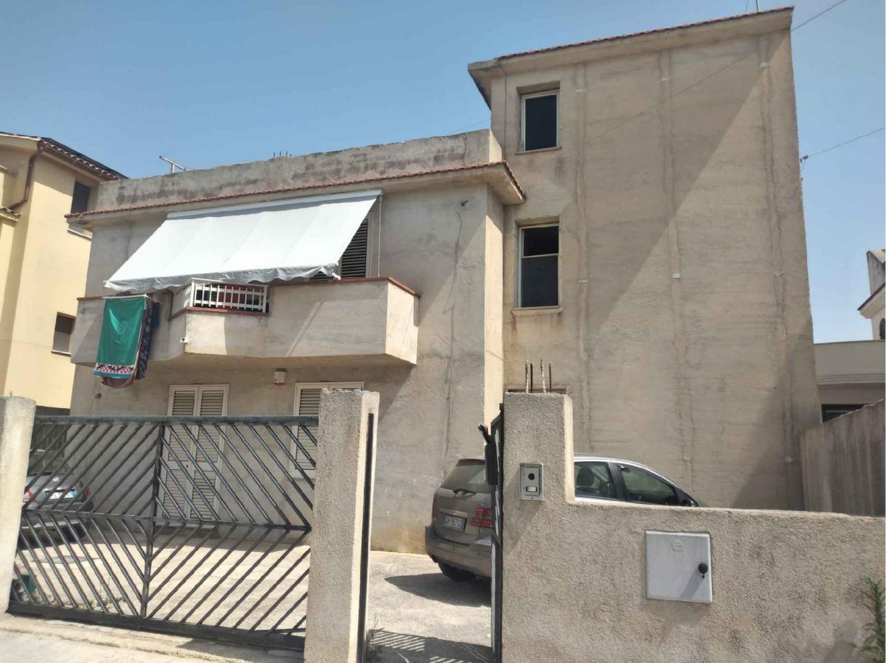 immobile APPARTAMENTO ALL'ASTA IN VIA COPERNICO, CASTELVETRANO (TP) - 1