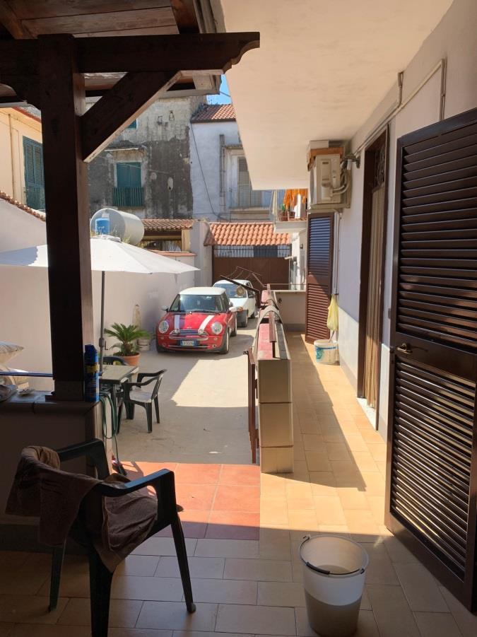 immobile appartamento all'asta in VIA CIRILLO, 19 - 81030 Parete (CE) - 2
