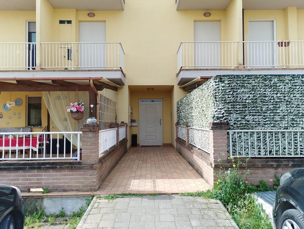 immobile appartamento all'asta in FRAZ S ANGELO DI CELLE, VIA DANTE ALIGHIERI N 1/R - 06053 Deruta (PG) - 2