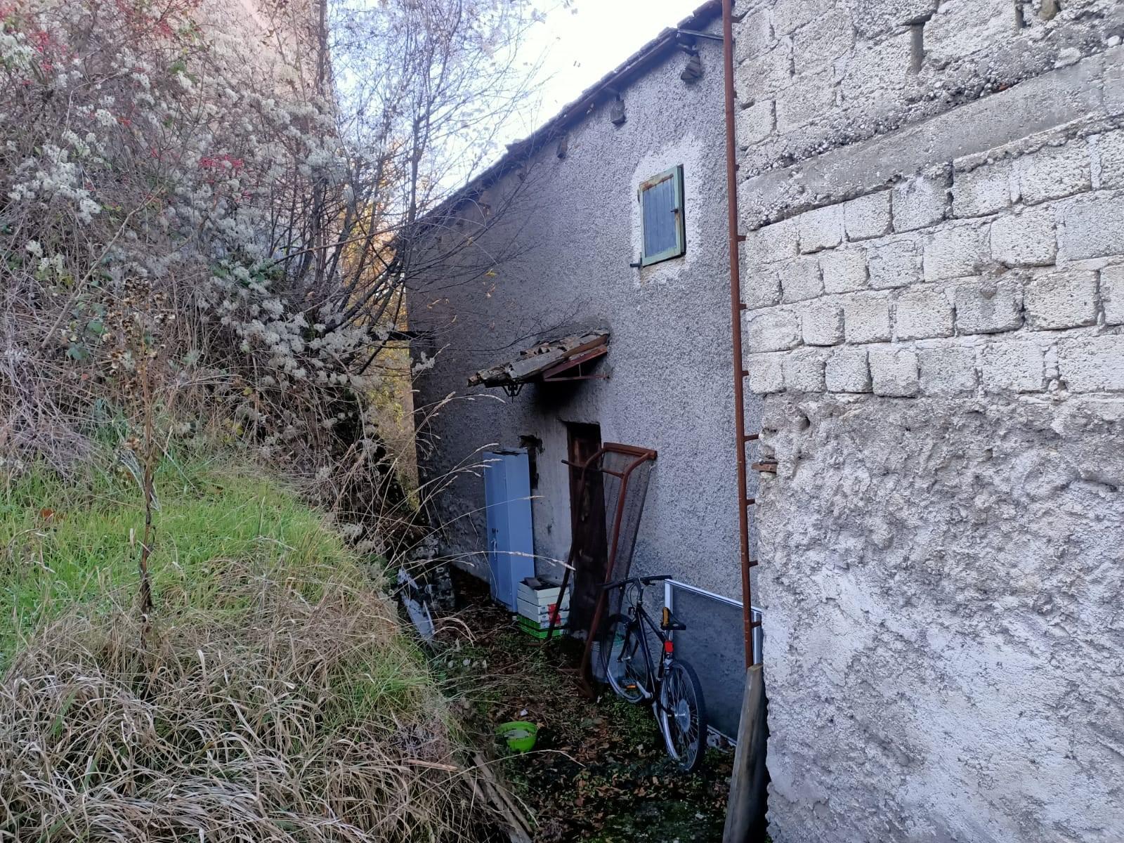 immobile appartamento all'asta in via marsicana-Fraz Tufo snc - 67061 Carsoli (AQ) - 2