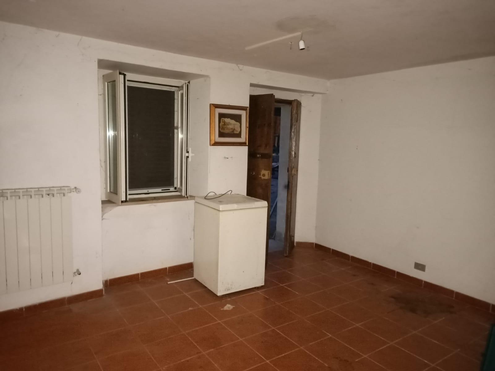 immobile appartamento all'asta in via marsicana-Fraz Tufo snc - 67061 Carsoli (AQ) - 3