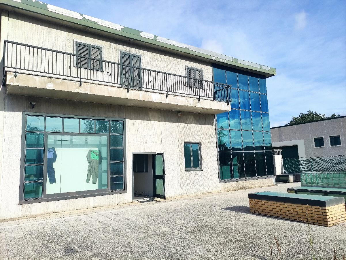 immobile attivita commerciale all'asta in VIA FERRANTE FERRANTI - 62027 San Severino Marche (MC) - 1