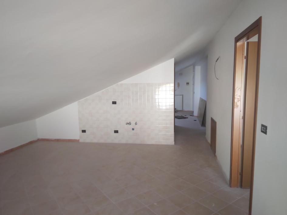 immobile appartamento all'asta in VIA DON ORLANDO DI BRIO N 14 - 67062 Magliano de' Marsi (AQ) - 3