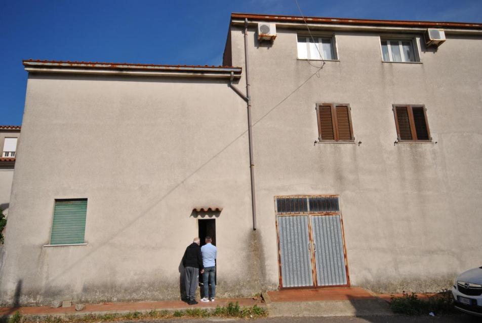 immobile appartamento all'asta in Via Coghinas 1 - 07025 Luras (SS) - 4