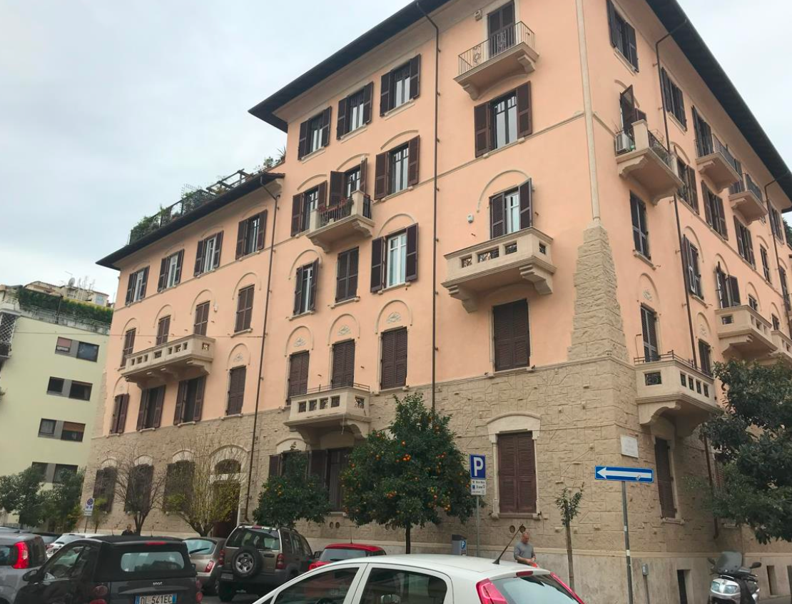 immobile appartamento all'asta in Via Claudio Monteverdi 15 - 00198 Roma (RM) - 2