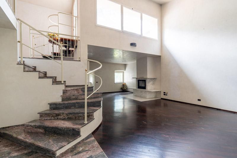 immobile palazzo all'asta in Via Padre P Belotti e Via Gino Sirtori Cenate Sopra (BG) - 1