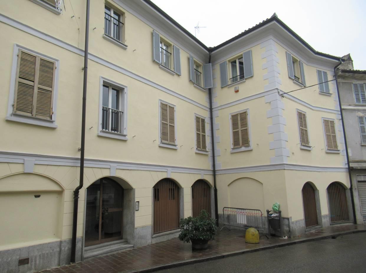 immobile ufficio all'asta in Piazza S Francesco D'Assisi (già Via Cavour) 1 - 27043 Broni (PV) - 1