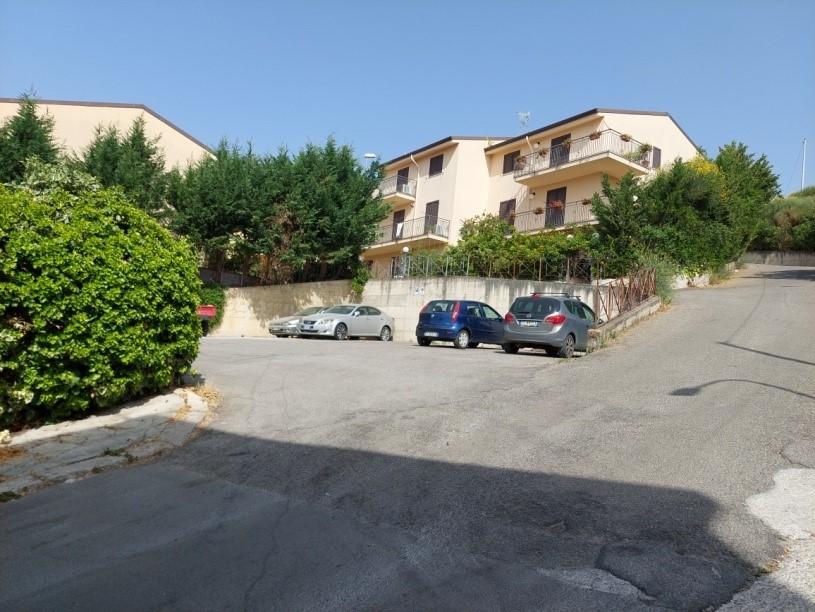 immobile villa all'asta in Via Enrico Berlinguer snc - 90030 Villafrati (PA) - 2