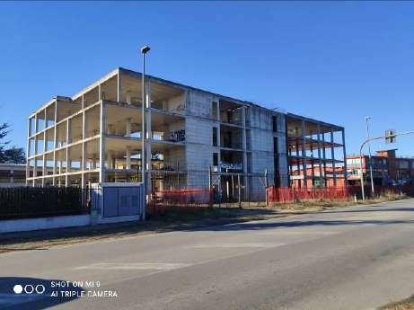immobile attivita commerciale all'asta in Via Varese (SP233) ang Via al Corbè - 22076 Mozzate (CO) - 1