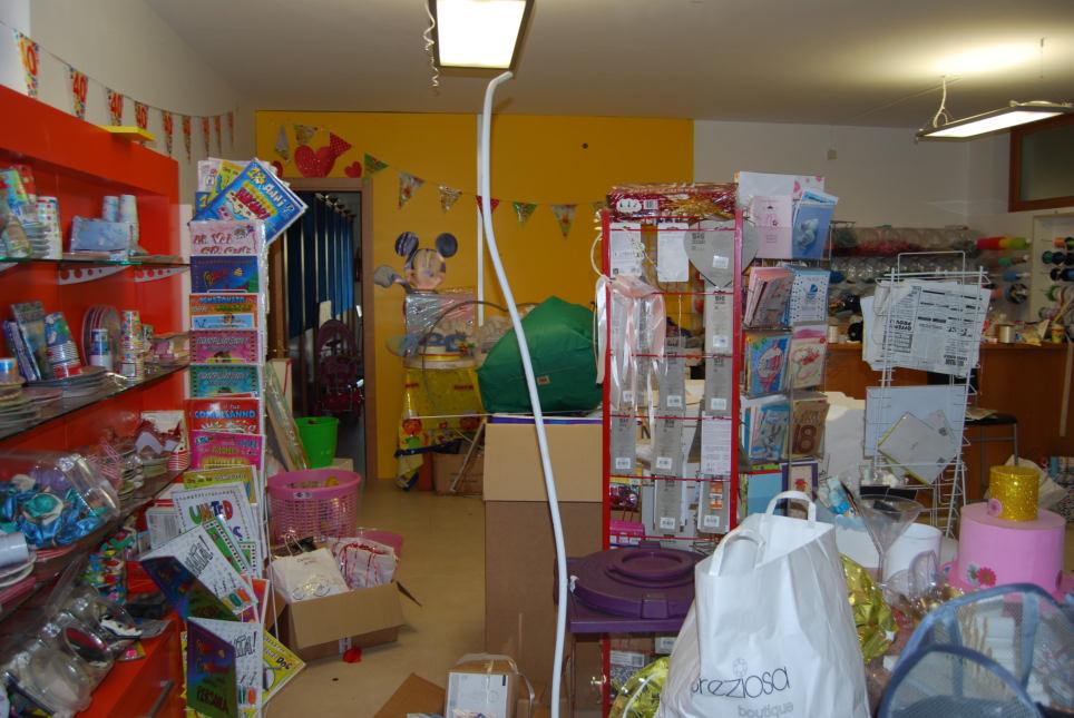 immobile negozio all'asta in Via Giuseppe Verdi n 95/A - 71019 Vieste (FG) - 4