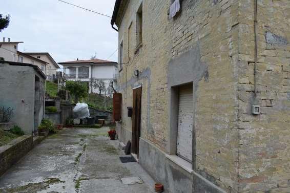 immobile rustico all'asta in Contrada Laqua 4 - 63025 Montegiorgio (FM) - 3