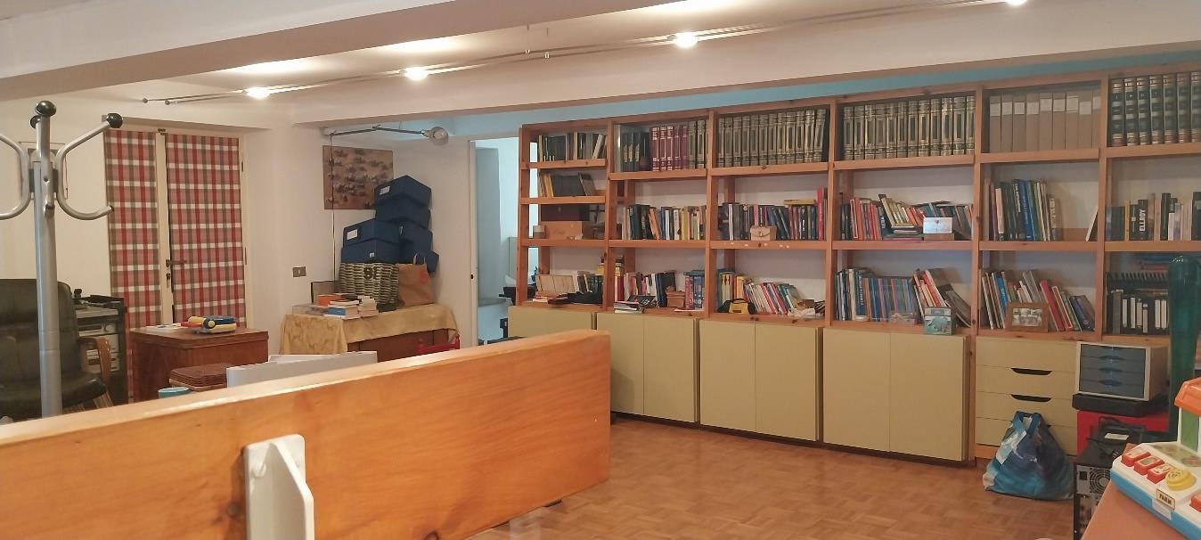 immobile cantina all'asta in VIALE CESARE BATTISTI SNC - 62019 Recanati (MC) - 4