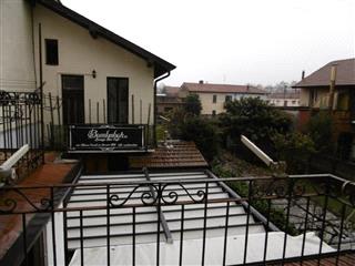 immobile appartamento all'asta in Via Alfonso Casati 25/31, - 20862 Arcore (MB) - 2