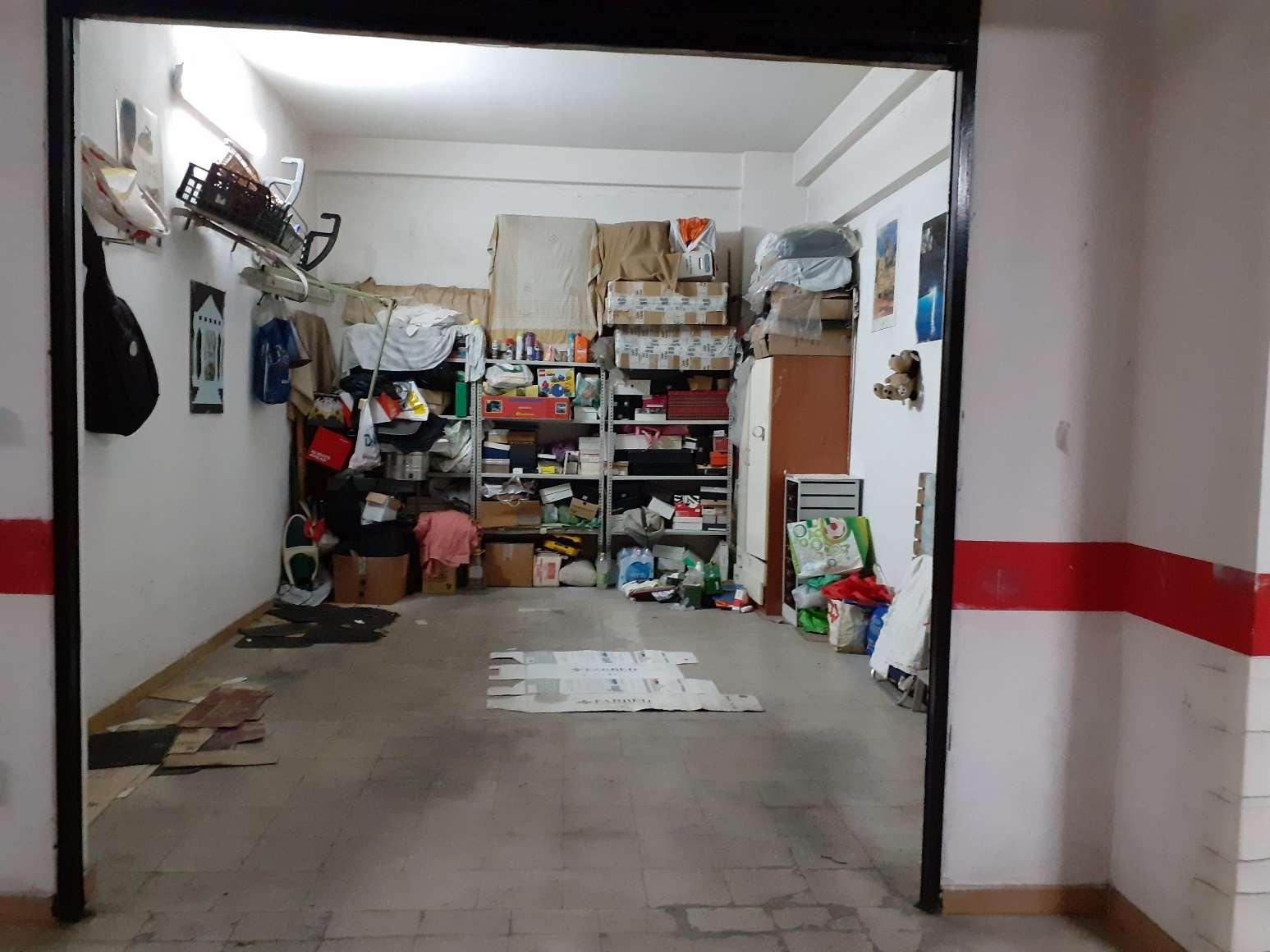 immobile attivita commerciale all'asta in via Giorgio Almirante 57 - 76125 Trani (BT) - 3