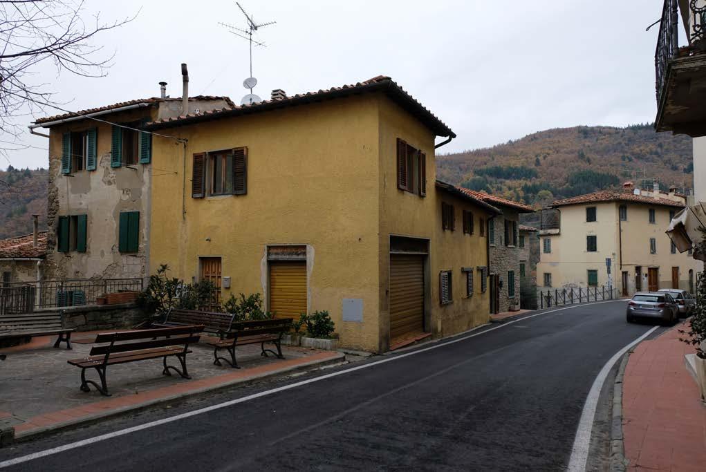 immobile attivita commerciale all'asta in Via IV Novembre, Tosi 21 - 50066 Reggello (FI) - 1