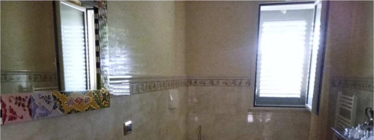 immobile VILLA ALL'ASTA IN VIA LUIGI MACCULI, NOCIGLIA (LE) - 2