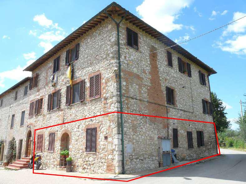 immobile appartamento all'asta in Loc Montecchino n 137, int 3 e 4 - 53034 Colle di Val d'Elsa (SI) - 3