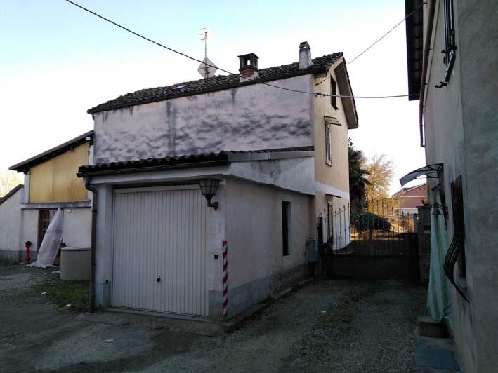 immobile appartamento all'asta in Vicolo Pomati 2 - 14045 Incisa Scapaccino (AT) - 2