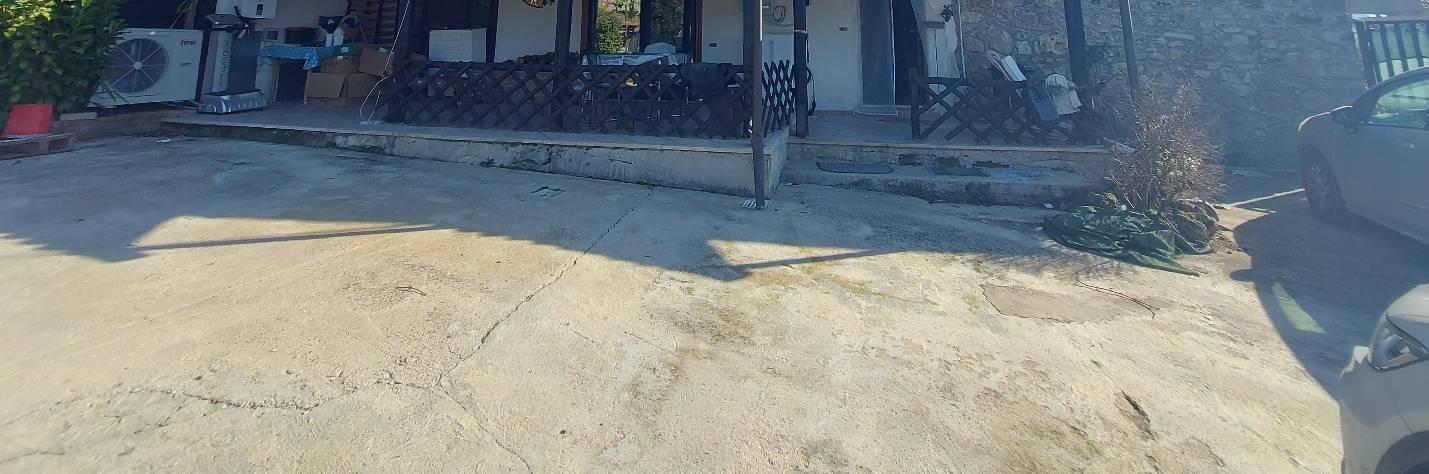 immobile appartamento all'asta in Via Stazione Supino - 03013 Ferentino (FR) - 2