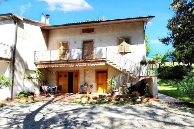 immobile appartamento all'asta in contrada verdefiore, n 14/a - 62010 Appignano (MC) - 1