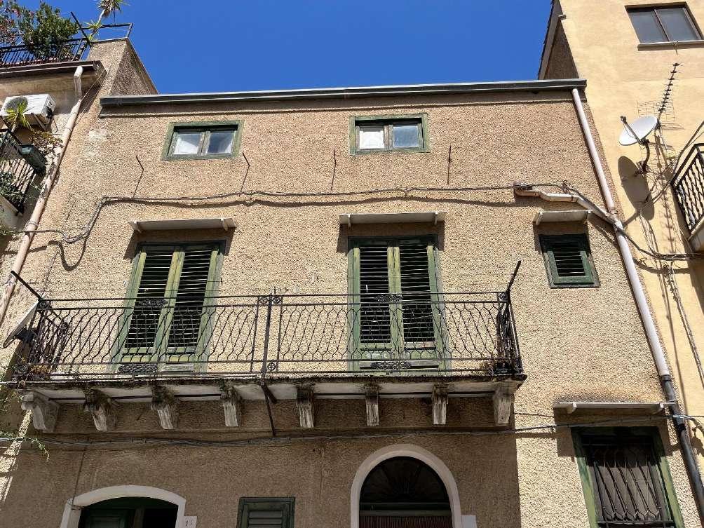 immobile appartamento all'asta in VIA VITTORIO EMANUELE II N 15-17 - 90030 Palazzo Adriano (PA) - 3