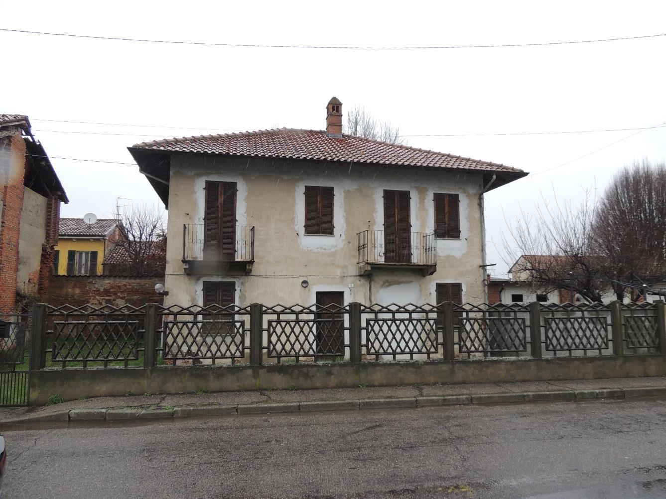 immobile appartamento all'asta in Via A Gramsci 9 - 27020 Parona (PV) - 2