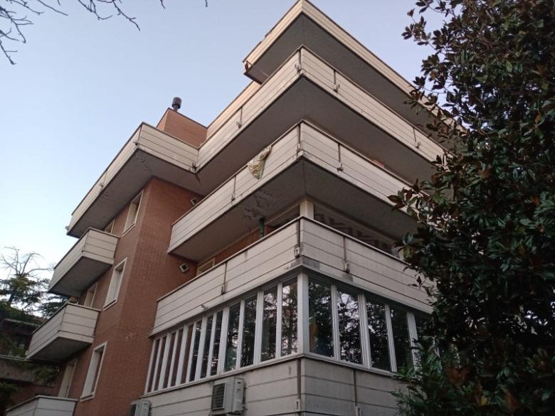 immobile appartamento all'asta in VIA PIETRO GIARDINI 726 - 41126 Modena (MO) - 3