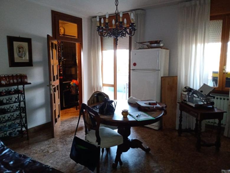 immobile appartamento all'asta in VIA PIETRO GIARDINI 726 - 41126 Modena (MO) - 5