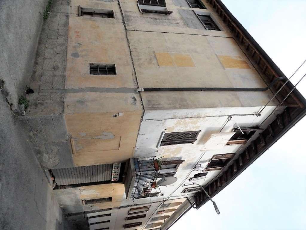 immobile appartamento all'asta in Via Ventiquattro Maggio  18 - 21030 Cuveglio (VA) - 4