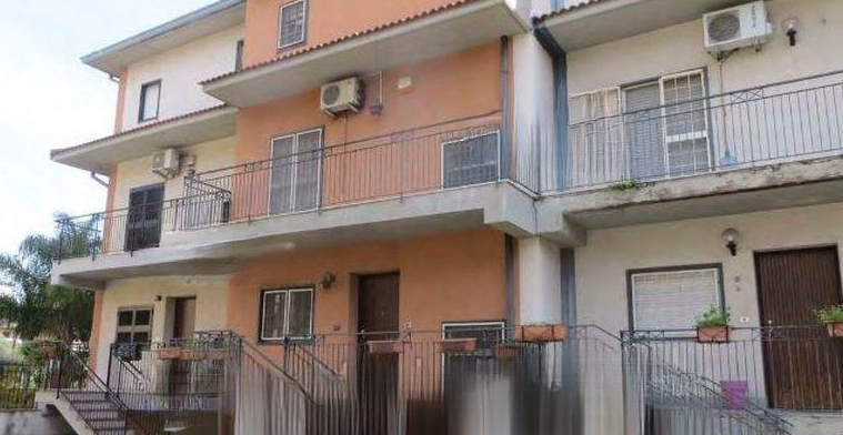immobile VILLA ALL'ASTA IN VIA A GRAMSCI, GRAVINA DI CATANIA (CT) - 1