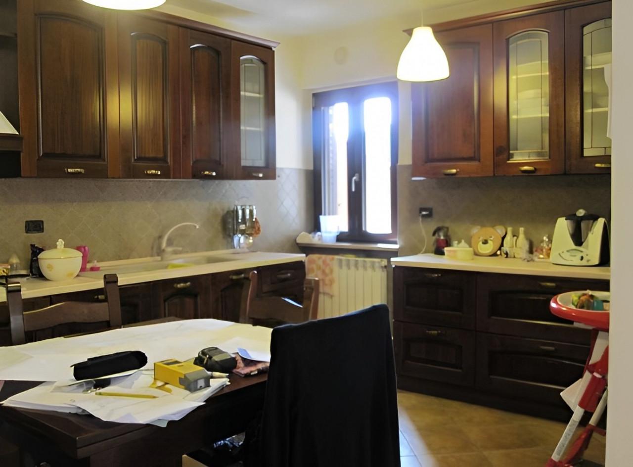 immobile CASA A SCHIERA ALL'ASTA CON GIARDINO IN CONTRADA VALLI, CERISANO (CS) - 2