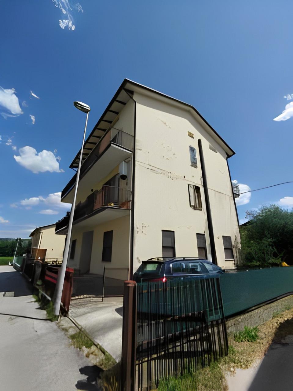 immobile BILOCALE IN VENDITA ALL'ASTA IN VIA DON LORENZO MILANI, ASSISI (PG) - 2