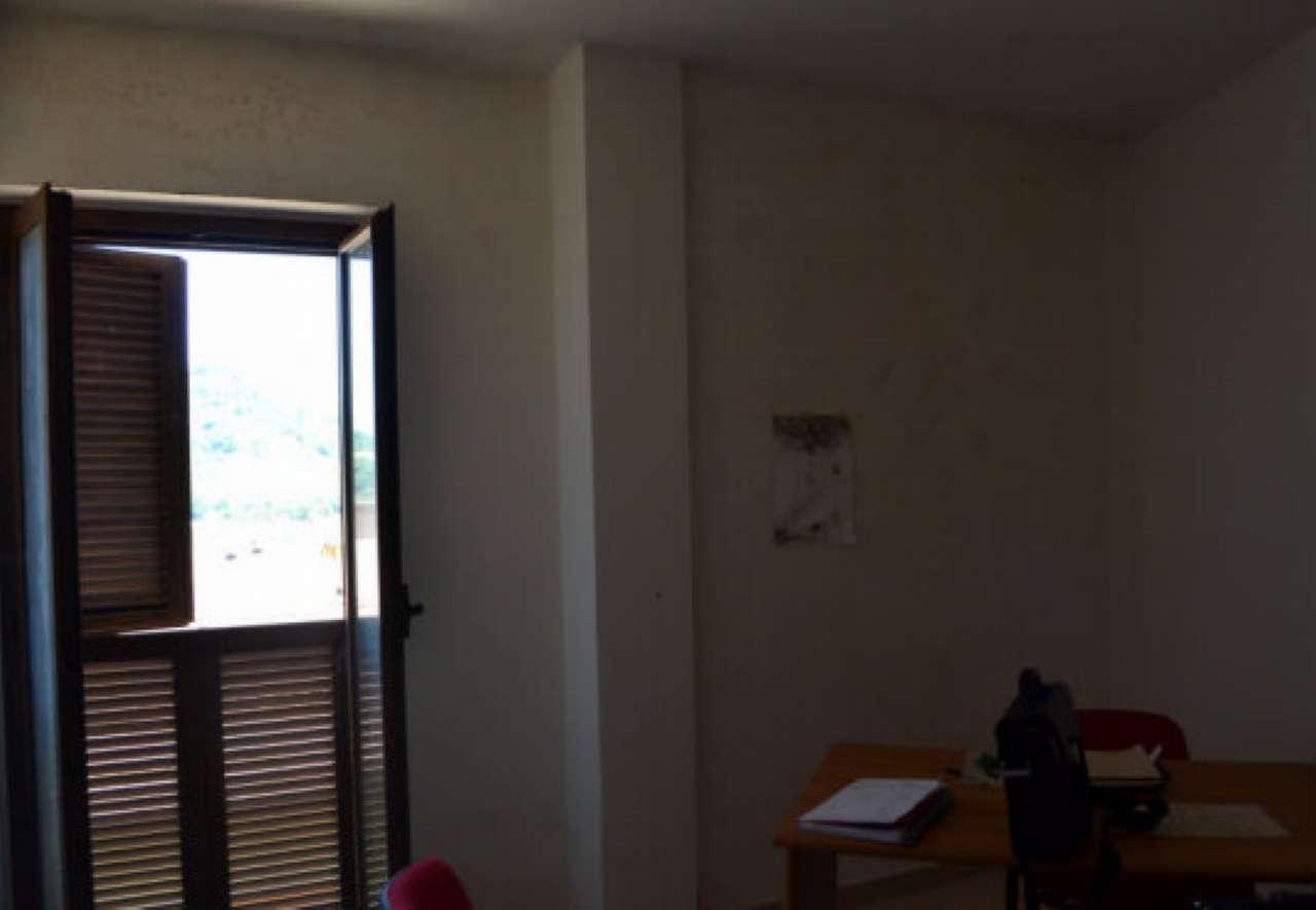 immobile TRILOCALE CON CANTINA ALL'ASTA IN VIA RAFFAELLO, ORTE (VT) - 5
