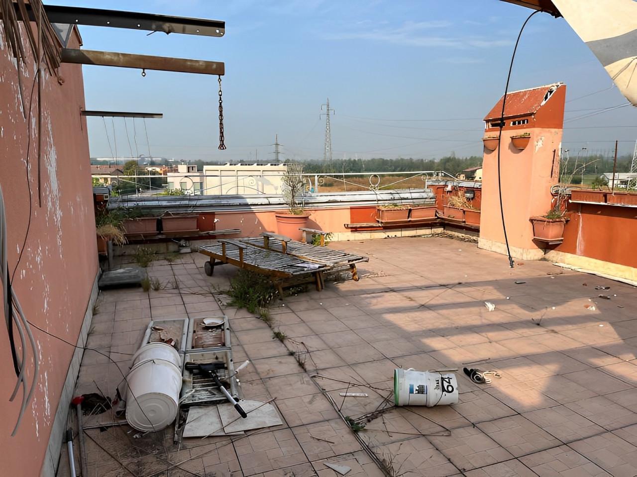 immobile TRILOCALE IN VENDITA ALL'ASTA IN VIA IV NOVEMBRE, BORGOSATOLLO (BS) - 2