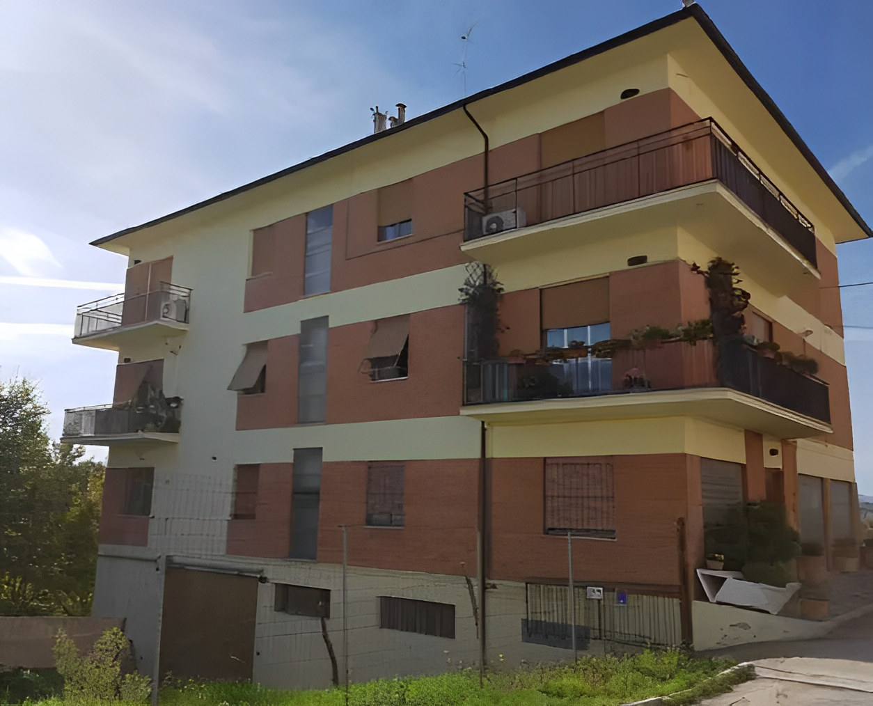 immobile QUADRILOCALE IN ASTA IN VIA G. ROSSINI, MOGLIANO (MC) - 5