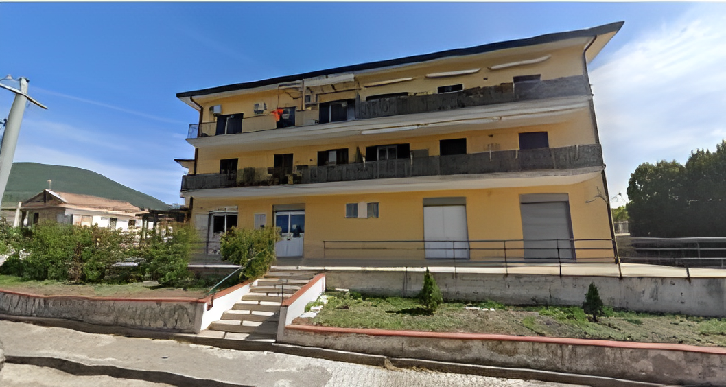 immobile QUADRILOCALE IN VENDITA ALL'ASTA IN VIA CAMPOCECERE, SAN S. TELESINO (BN) - 2
