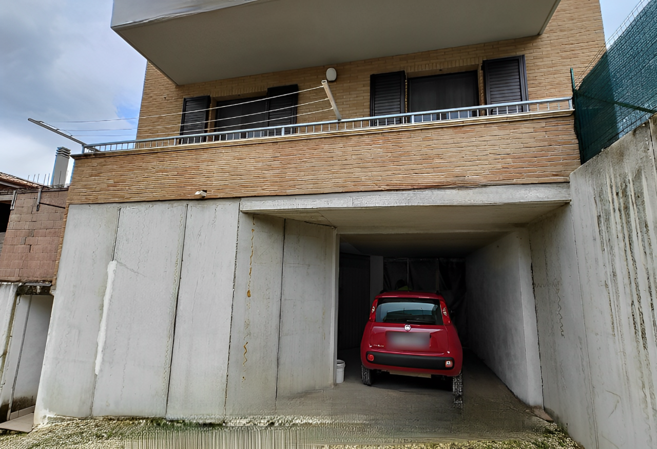 immobile ABITAZIONE IN ASTA CON GARAGE IN VIA DELLA PERNA, POLVERIGI (AN) - 3
