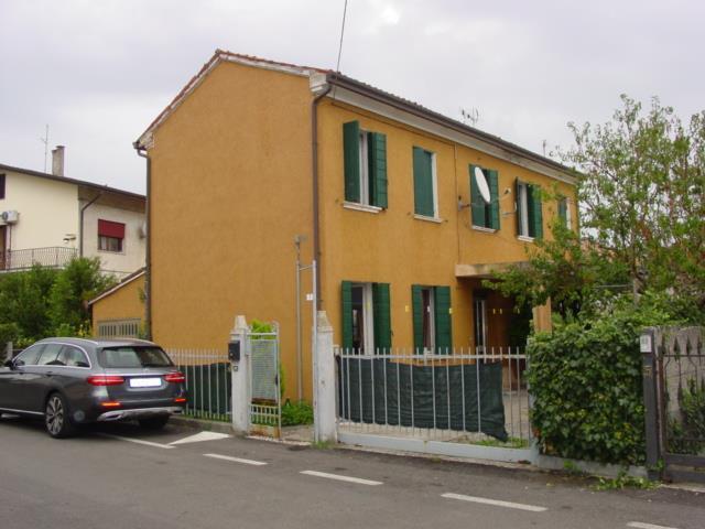 immobile CASA SINGOLA IN VENDITA ALL'ASTA IN VIA GARIBALDI, CAMPONOGARA (VE) - 1
