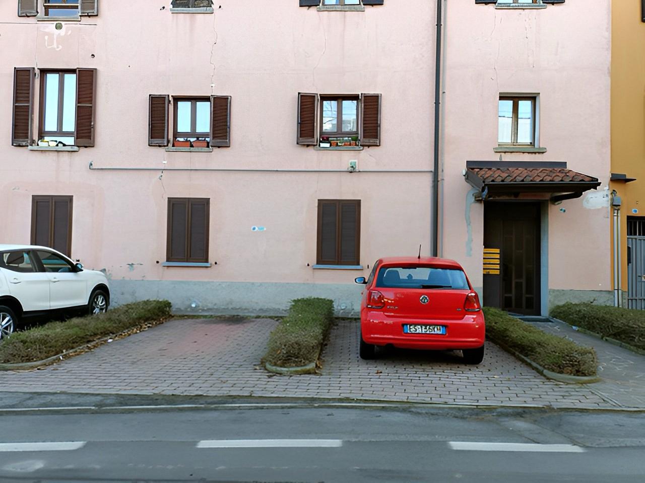 immobile TRILOCALE IN ASTA IN VIA URAGO, TAVERNERIO (CO) - 2