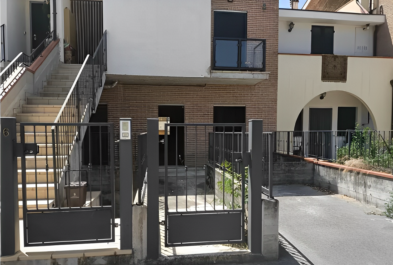 immobile BILOCALE IN VENDITA ALL'ASTA IN VIA LAGO DI GARDA, PERGOLA (PU) - 1