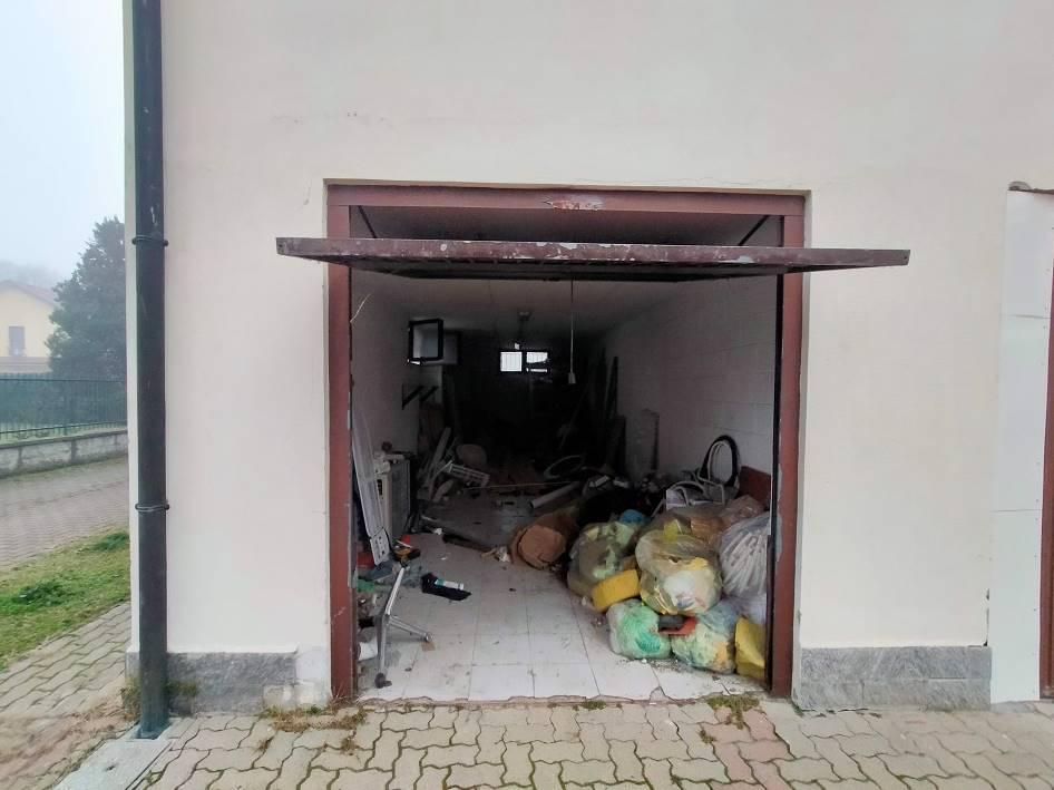 immobile BILOCALE IN VENDITA ALL'ASTA IN VIA UGO FOSCOLO, SALERANO SUL LAMBRO (LO) - 3