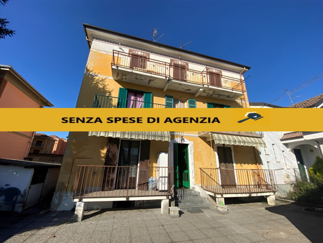 immobile TRILOCALE IN VENDITA ALL'ASTA IN VIA G. CARDUCCI, SANTHIA' (VC) - 1