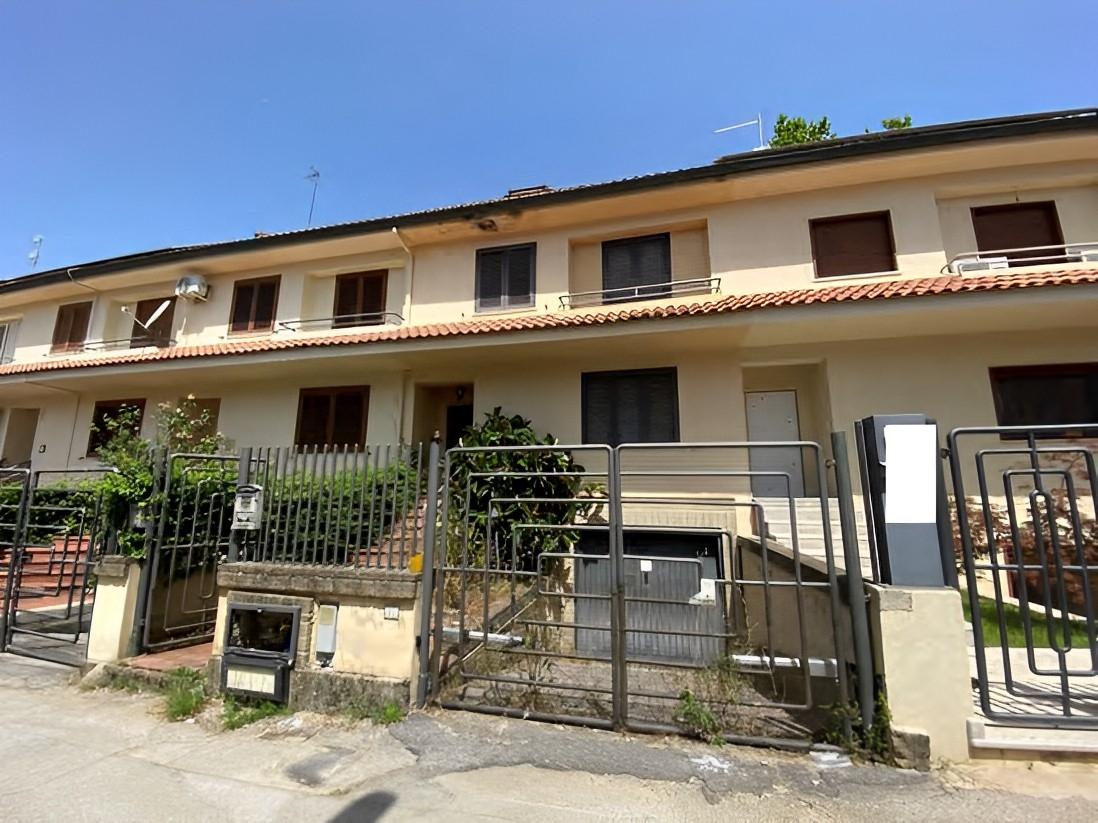 immobile VILLA IN VENDITA ALL'ASTA IN VIA TRE SENETE, CASTELVENERE (BN) - 3