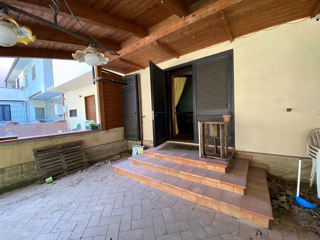 immobile VILLA IN VENDITA ALL'ASTA IN VIA TRE SENETE, CASTELVENERE (BN) - 5