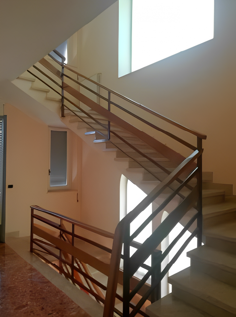 immobile VILLA SINGOLA IN VENDITA ALL'ASTA IN VIA CARLO DE HERRA, VALBRONA (CO) - 4