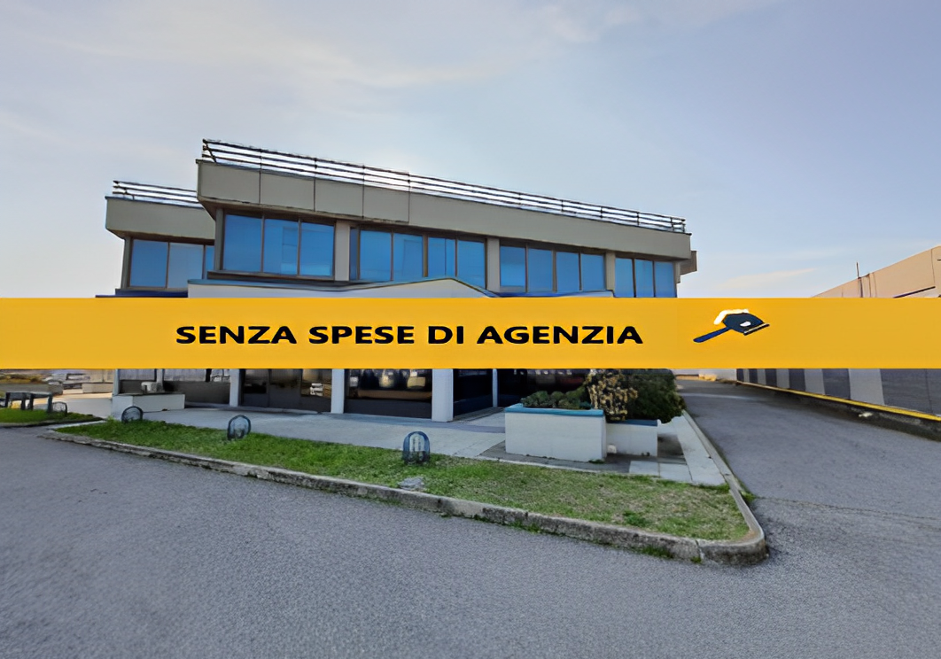 immobile SALA DA BALLO IN VENDITA ALL'ASTA IN VIA DALMINE, CURNO (BG) - 1