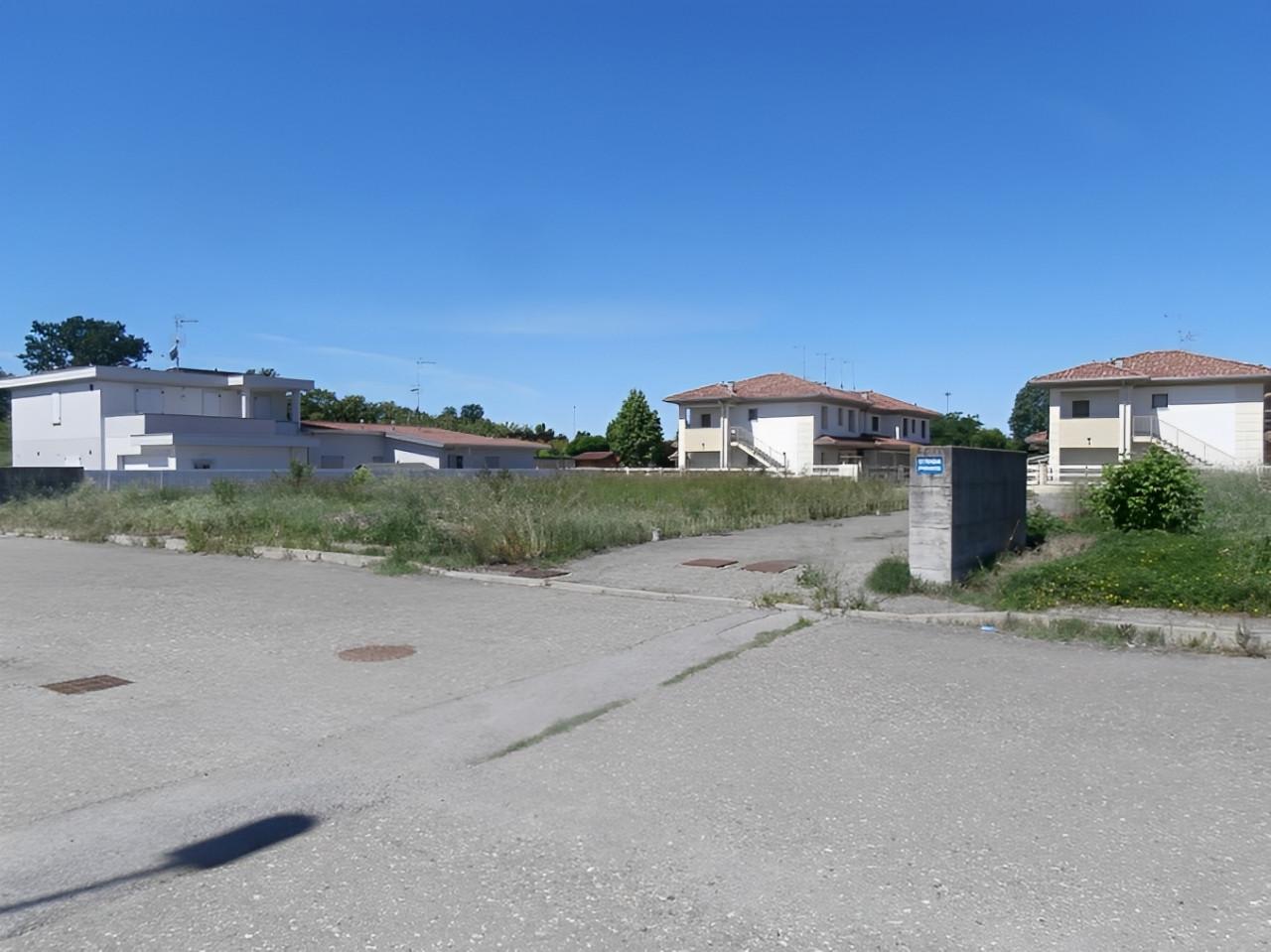 immobile AREE EDIFICABILI IN VENDITA ALL'ASTA IN VIALE VENETO, CODOGNO (LO) - 5