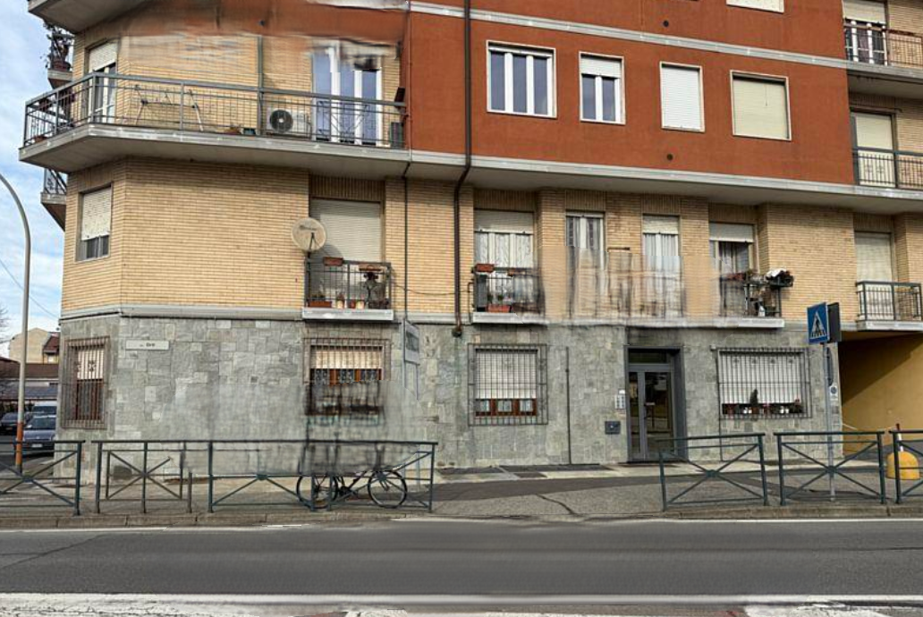immobile TRILOCALE IN VENDITA ALL'ASTA IN VIA ORTI, CHIVASSO (TO) - 2