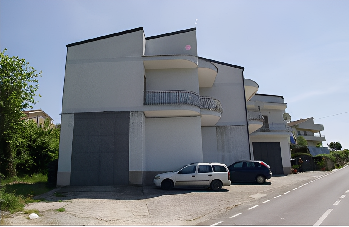 immobile AUTORIMESSA IN VENDITA ALL'ASTA IN VIA A. DIAZ, SAN MAURO FORTE (MT) - 5
