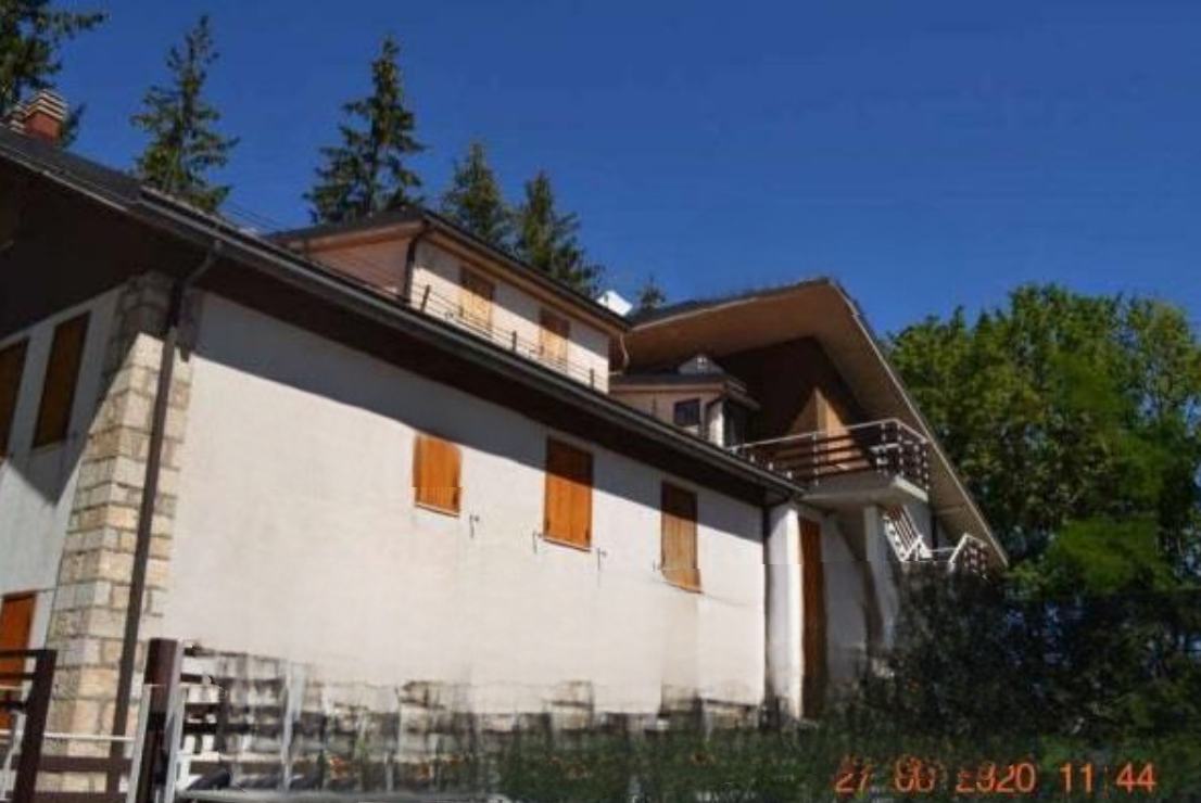 immobile COMPENDIO IN VENDITA ALL'ASTA IN VIALE DEI VILLINI, ROCCARASO (AQ) - 2